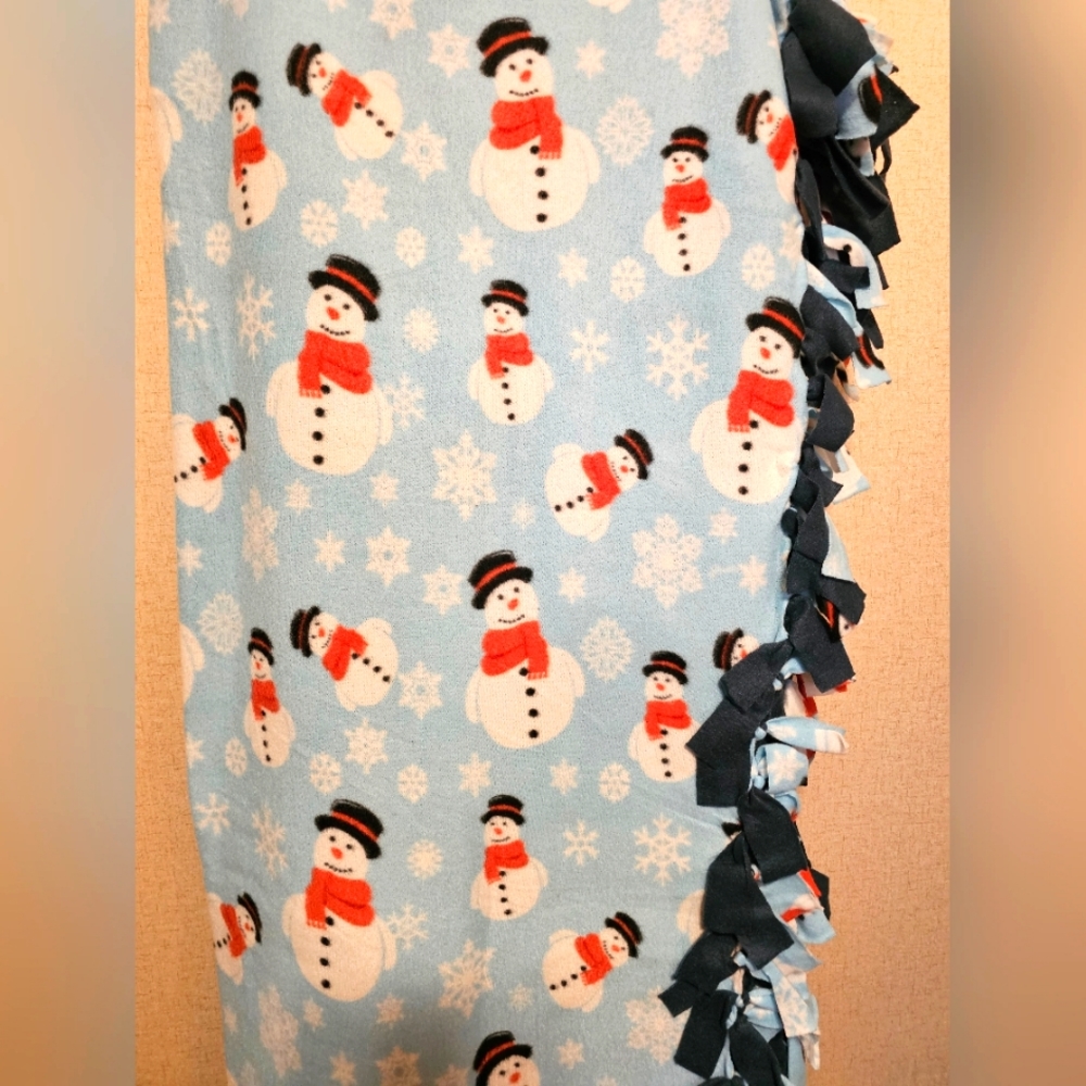 50x60 Snowman/ Steel Blue tie blanket.